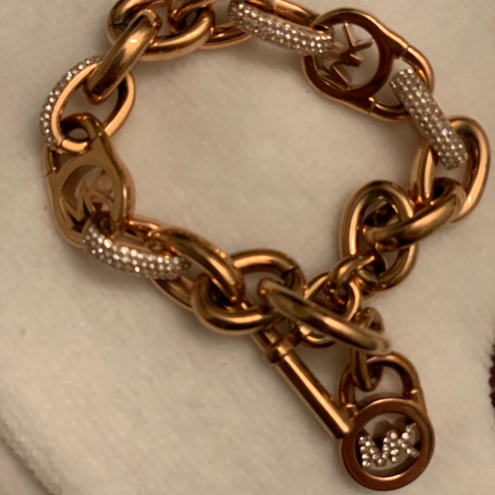 MK Bracelet-Beautiful Rose gold ๐๐ - Picture 1 of 5
